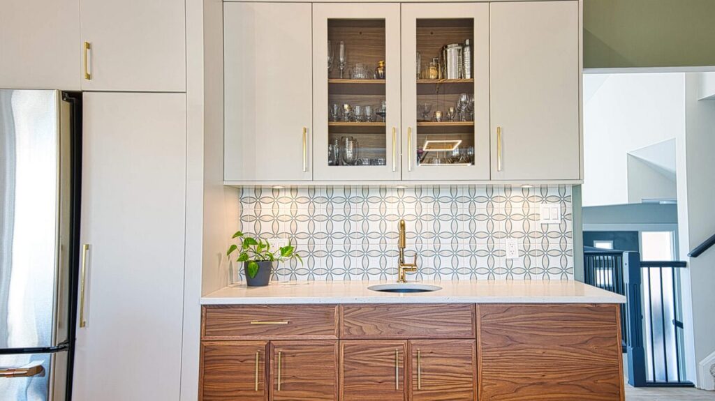 Custom Cabinetry: Tailoring Your Kitchen to Reflect Personal Style